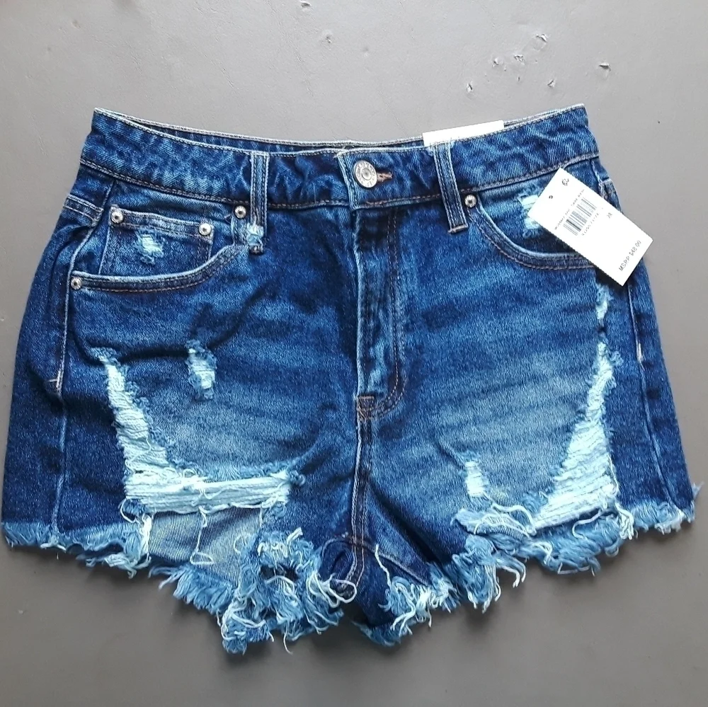 Super High Rise Jean Short Size 28